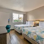 Hotel 6 Santa Fé