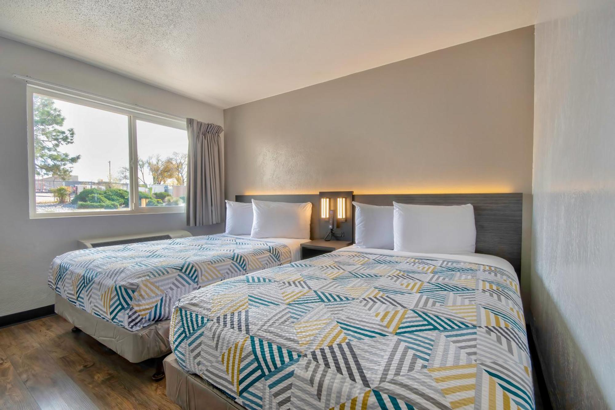 Hotel 6 3*